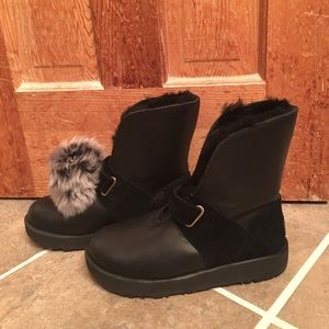 UGG Shoes - UGG Isley Waterproof Boots UGG Shoes - UGG Isley Waterproof Boots